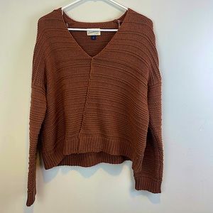 Brown sweater ( medium)